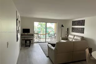 131 SE 3rd Ave, Dania Beach, FL 33004 - Photo 7