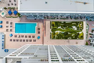 5401 Collins Ave, Miami Beach, FL 33140 - Photo 29