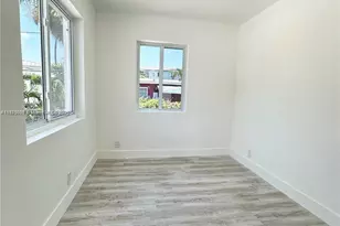 2740 NW 49th St, Miami, FL 33142 - Photo 7