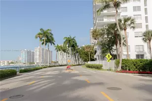 2851 NE 183rd St, Aventura, FL 33160 - Photo 29