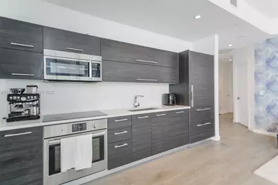 45 SW 9th St #4108, Miami, FL 33130 - Photo 7