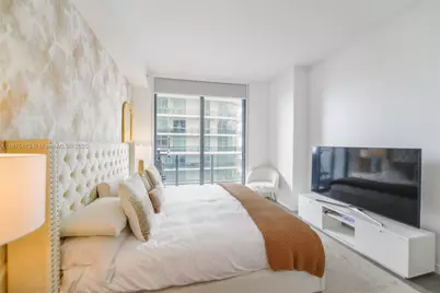 45 SW 9th St #4108, Miami, FL 33130 - Photo 9