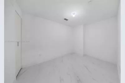 700 NE 24th St #1706, Miami, FL 33137 - Photo 41