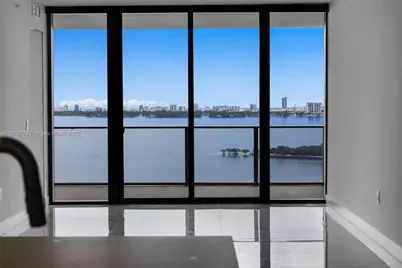 700 NE 24th St #1706, Miami, FL 33137 - Photo 3
