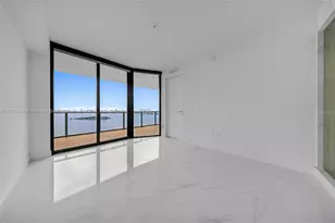 700 NE 24th St, Miami, FL 33137 - Photo 23