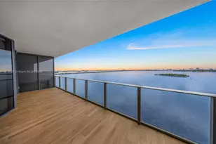 700 NE 24th St, Miami, FL 33137 - Photo 1