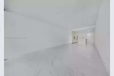 700 NE 24th St #1706, Miami, FL 33137 - Photo 21