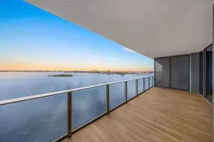 700 NE 24th St, Miami, FL 33137 - Photo 9