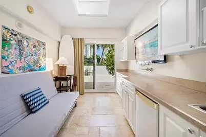 4775 Collins Ave #CA-A14, Miami Beach, FL 33140 - Photo 1