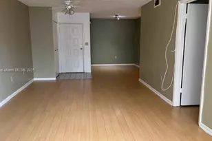 2820 N Oakland Forest Dr, Oakland Park, FL 33309 - Photo 1