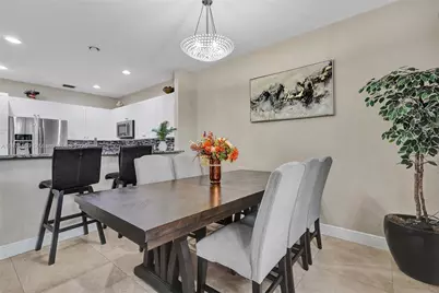 3237 NW 32nd Ter, Oakland Park, FL 33309 - Photo 11