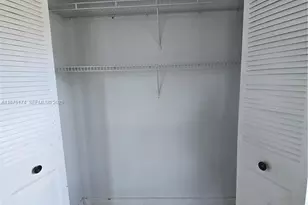 10600 NW 10th St, Pembroke Pines, FL 33026 - Photo 13