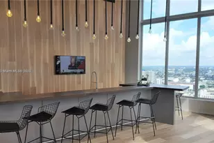 151 SE 1st St, Miami, FL 33131 - Photo 17