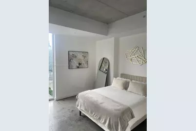 151 SE 1st St #2807, Miami, FL 33131 - Photo 5