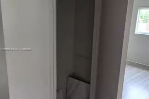 1340 NW 133rd St, Miami, FL 33167 - Photo 17