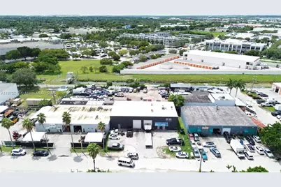 10460 SW 187th Ter, Cutler Bay, FL 33157 - Photo 3