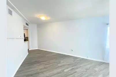 1185 Marseille Dr #307, Miami Beach, FL 33141 - Photo 7