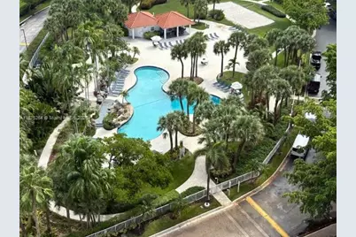 3300 NE 191st St #1609, Aventura, FL 33180 - Photo 3
