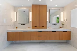 625 E Dilido Dr, Miami Beach, FL 33139 - Photo 15