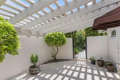 451 Ridge Rd, Coral Gables, FL 33143 - Photo 35