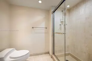 1717 N Bayshore Dr, Miami, FL 33132 - Photo 19