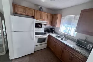 418 Sheffield Q, West Palm Beach, FL 33417 - Photo 15
