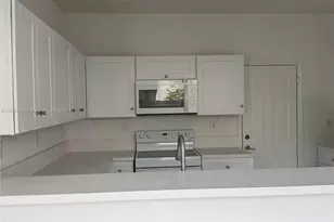 13864 SW 273rd Terrace, Homestead, FL 33032 - Photo 5