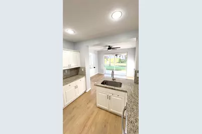 12625 NW 56th St, Coral Springs, FL 33076 - Photo 23