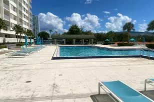 500 Bayview Dr, Sunny Isles Beach, FL 33160 - Photo 25