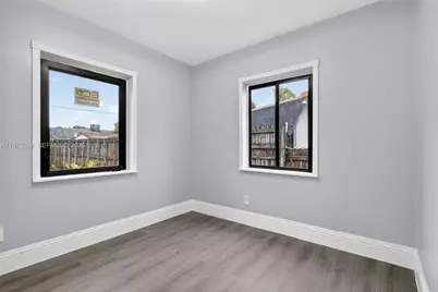 2945 SW 16th St, Miami, FL 33145 - Photo 13