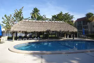 2871 E Sunrise Lakes Dr, Sunrise, FL 33322 - Photo 17