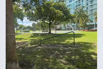 2000 N Bayshore Dr #126, Miami, FL 33137 - Photo 7