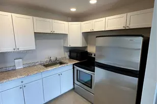 37 Brighton A, Boca Raton, FL 33434 - Photo 1