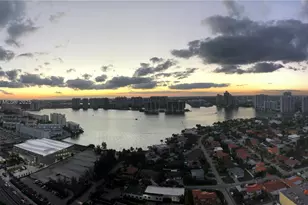 18555 Collins Ave, Sunny Isles Beach, FL 33160 - Photo 7