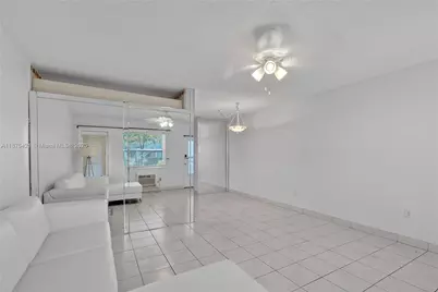15610 NE 6th Ave #5C, Miami, FL 33162 - Photo 3