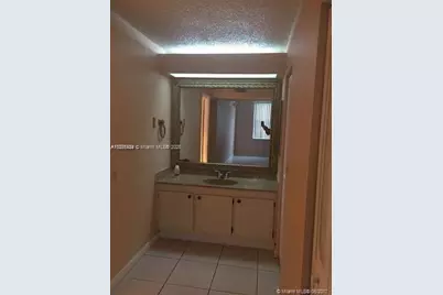 17890 W Dixie Hwy 106 Hwy #106, North Miami Beach, FL 33160 - Photo 23