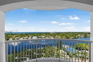 5401 Collins Ave, Miami Beach, FL 33140 - Photo 29