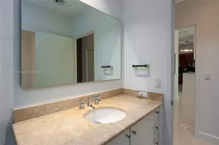 901 Brickell Key Blvd, Miami, FL 33131 - Photo 23
