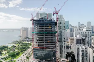 398 NE 5th St, Miami, FL 33132 - Photo 41