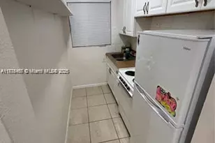 1717 NE 12th St, Fort Lauderdale, FL 33304 - Photo 33