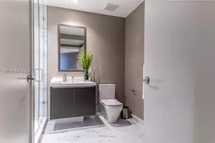 851 NE 1st Ave, Miami, FL 33132 - Photo 17