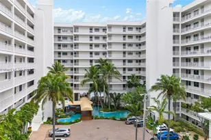 3100 NE 48th St, Fort Lauderdale, FL 33308 - Photo 31