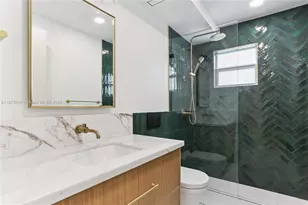 100 Edgewater Dr, Coral Gables, FL 33133 - Photo 11