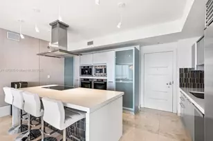 18201 Collins Ave, Sunny Isles Beach, FL 33160 - Photo 9