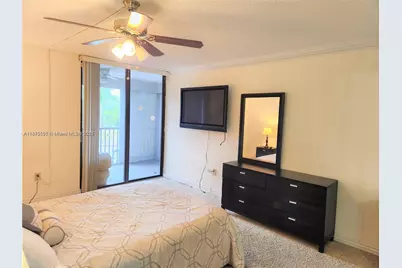 3375 N Country Club Dr #203, Aventura, FL 33180 - Photo 11