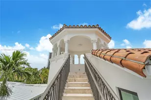 1001 N Venetian Dr, Miami, FL 33139 - Photo 35