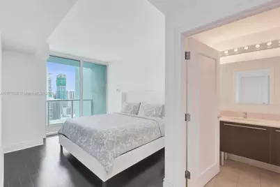 1900 N Bayshore Dr #3207, Miami, FL 33132 - Photo 3