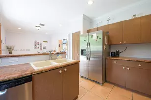 1316 SE 18th Terrace, Homestead, FL 33035 - Photo 7