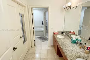 16101 Emerald Estates Dr, Weston, FL 33331 - Photo 9