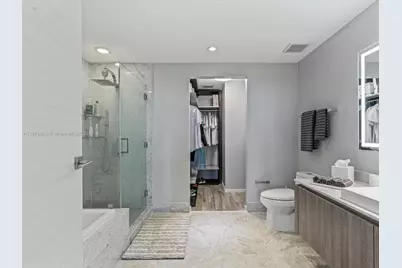 801 S Miami Ave #4402, Miami, FL 33130 - Photo 29